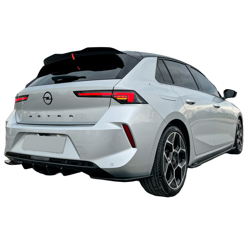 OneWay, takapuskurin diffuusori, kiiltävä musta, sopii Opel Astra L HB 2021-