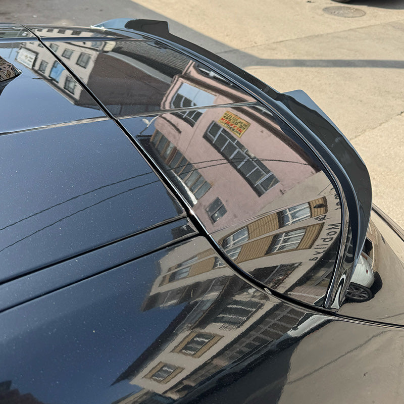 OneWay, Takspoiler, blank svart, passar till BMW 1-Serie F40 (Standard) (2019-2024)
