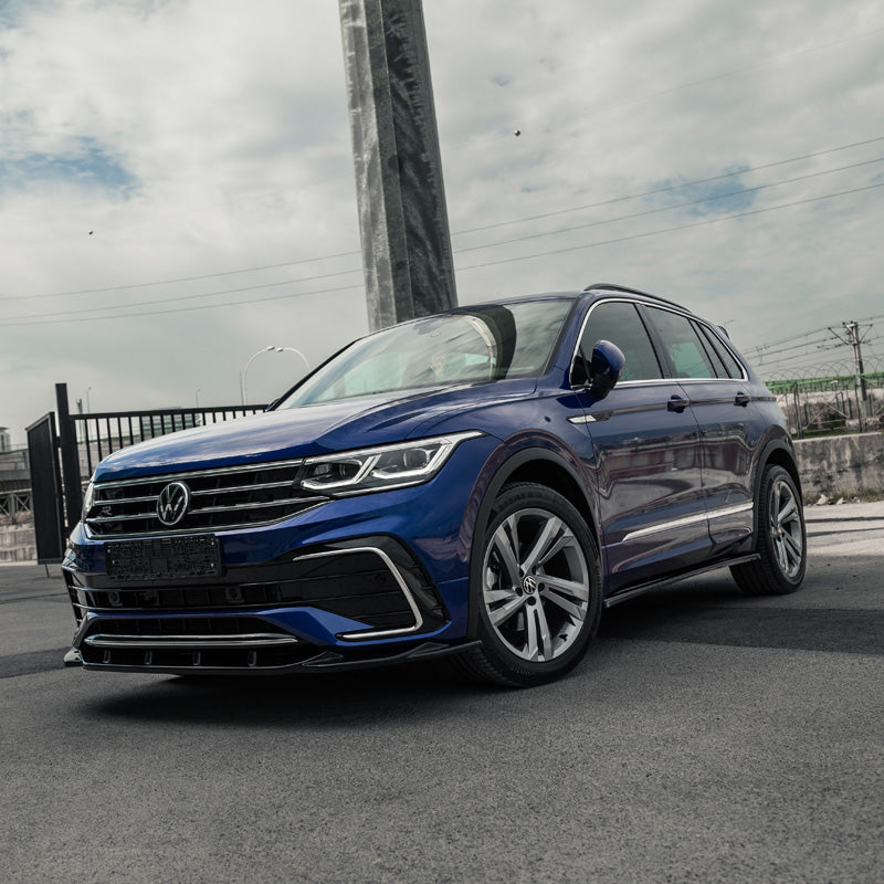 OneWay, sidokjolar, blank svart, passar till Volkswagen Tiguan II R/R-Line Facelift (2020-2024) – 2-delat set