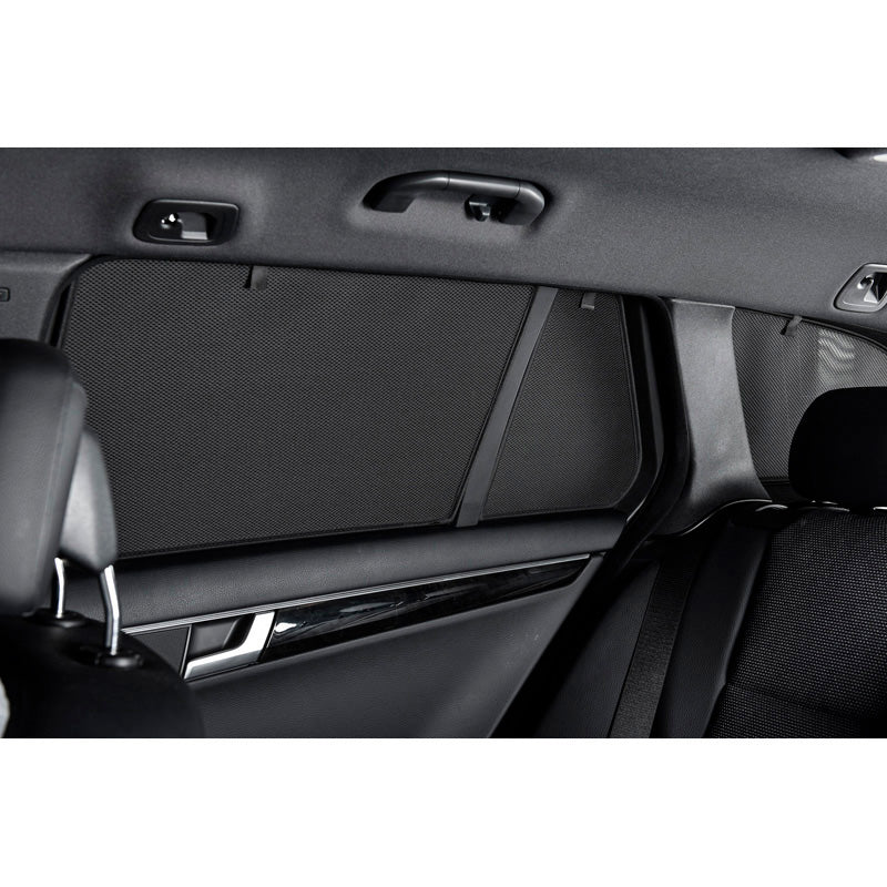 Car Shades -sarja (takaovet) sopii Dacia Duster III 2024- (2-osainen)