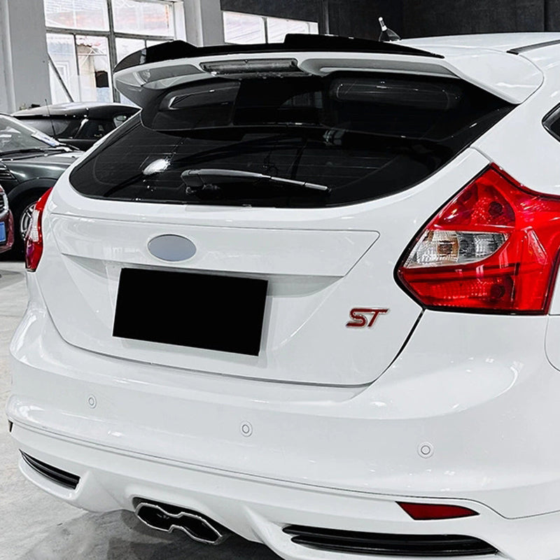 AutoStyle, Tagspoiler, Blank sort, passer til Ford Focus III HB 5-dørs ST & ST-Line (2011-2018)