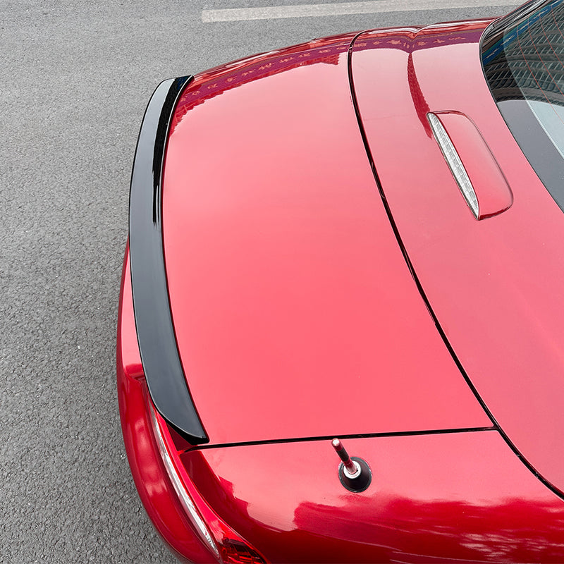 AutoStyle takaspoileri sopii Mazda MX-5 (NC) 2005-2015 (ABS kiiltävän musta)