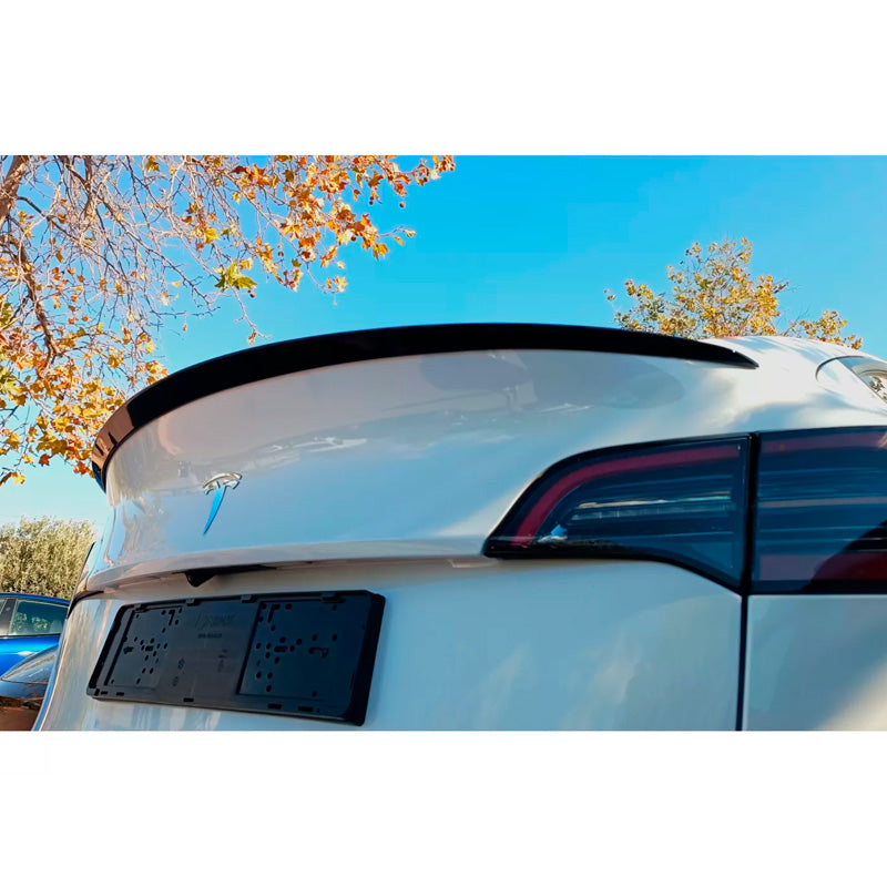 Motordrome, takaspoileri, sopii Tesla Model Y 2019- (PU)
