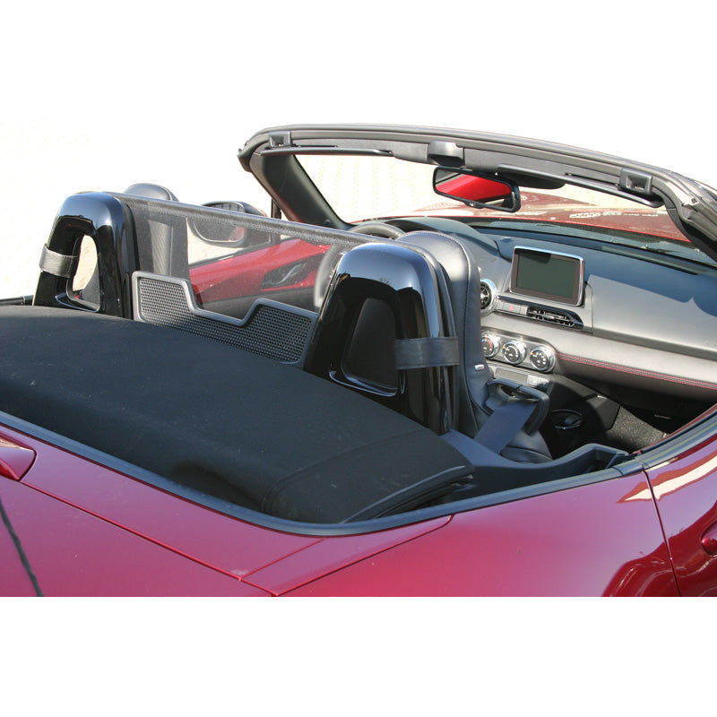 WEYER, Tuuliohjain, Sopii Fiat 124 Spideriin & Mazda MX-5 ND:hen (2016-), Läpinäkyvä